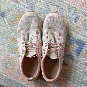 On Women’s Cloud 2 Bunjee String Sneakers